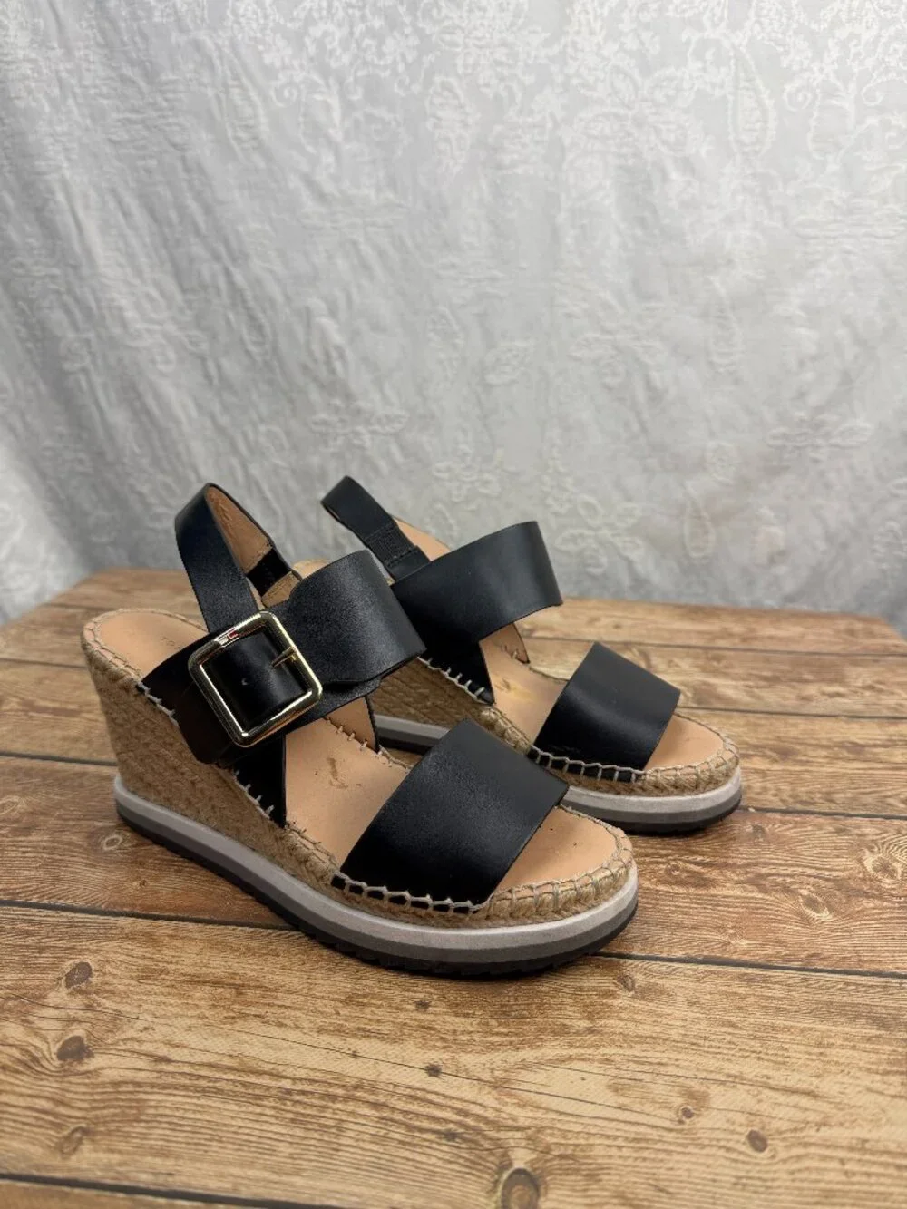 Tommy Hilfiger Women’s Size 6 Black Espadrille Wedge Sandals Bow Ankle Strap